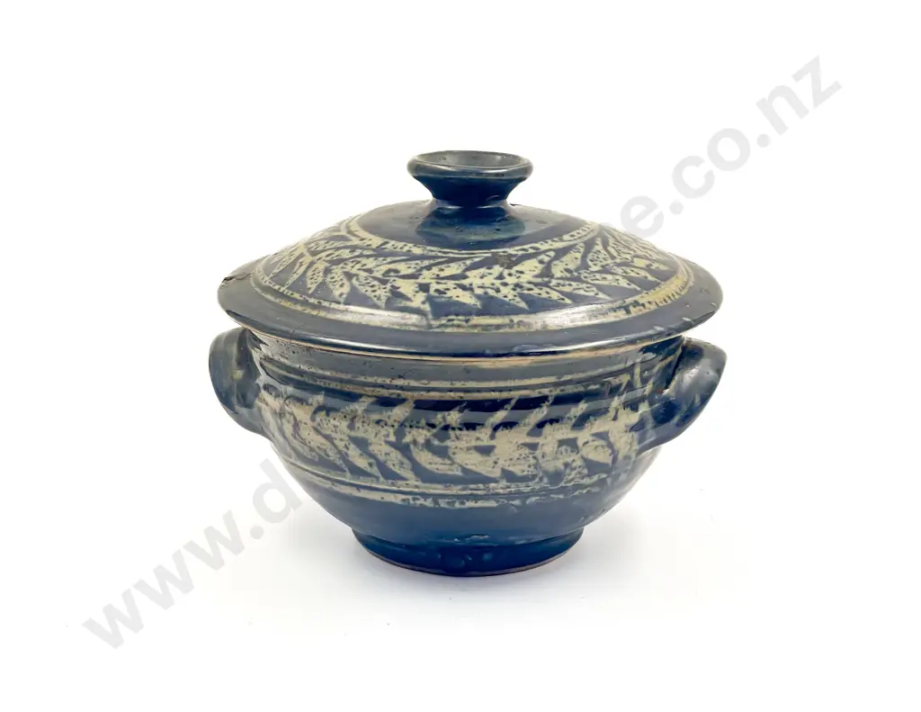 Mirek Smisek Large Lidded Casserole Dish Image 1++