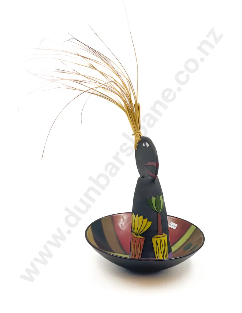 Unique Figural Profile Pottery Vase together with Modern Fruit Bowl Image 1++