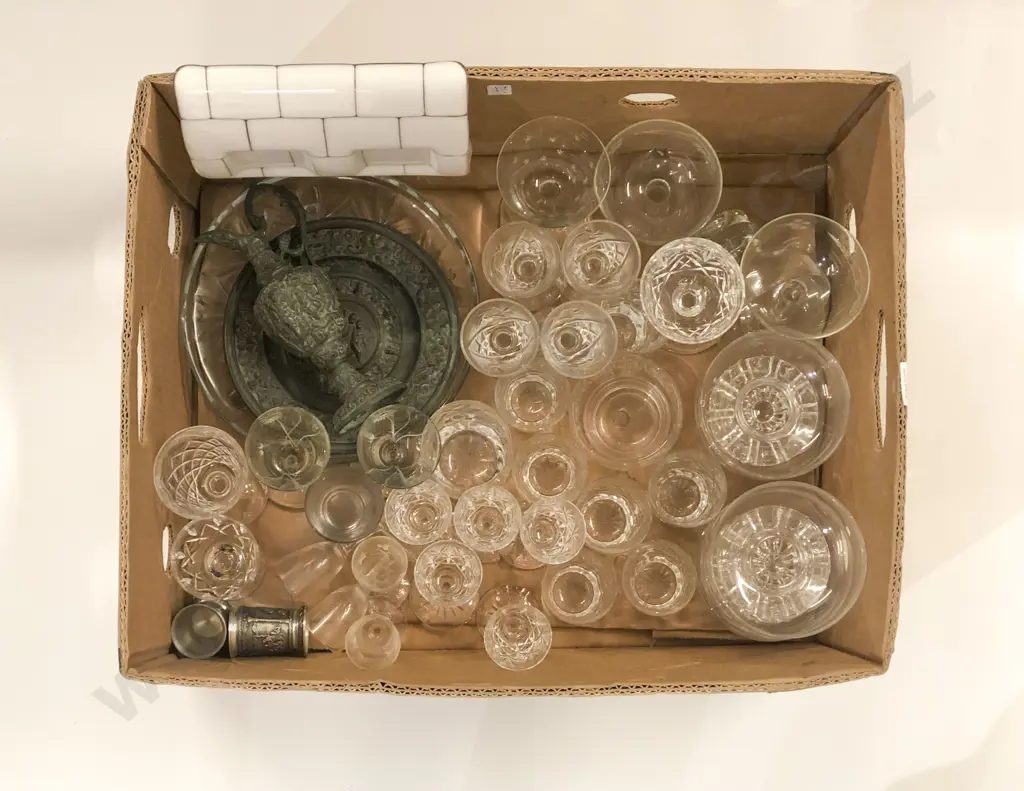 Qty of Assorted Crystal and Glassware Etc. Image 1++
