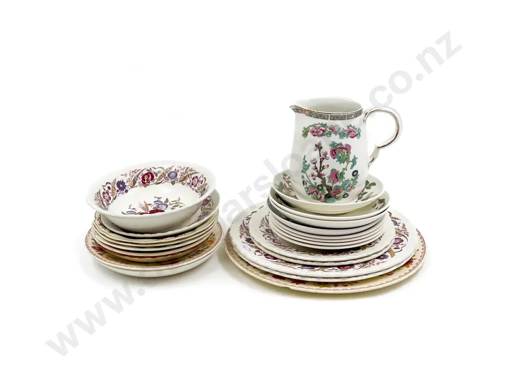 Qty of Assorted China incl Wedgwood Image 1++
