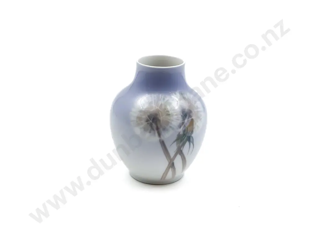 Small Royal Copenhagen Daffodil Vase Image 1++