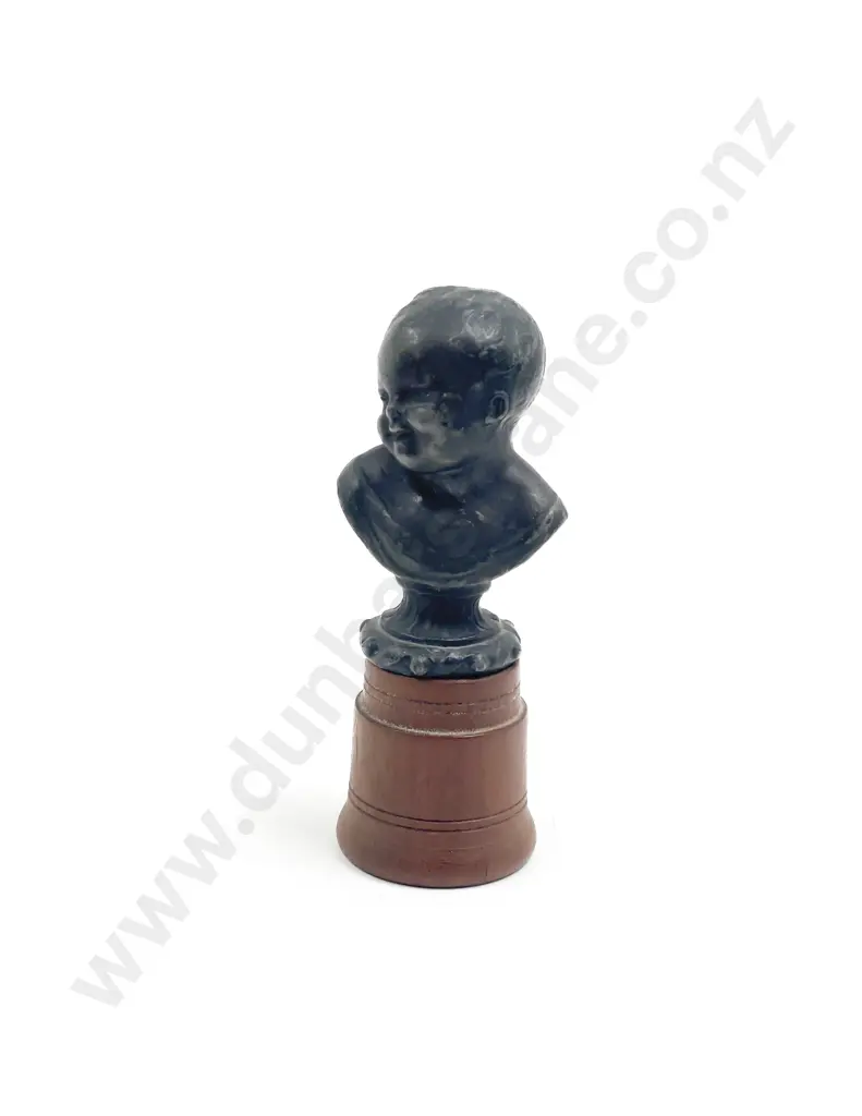 Small Vintage Bust of Child Image 1++