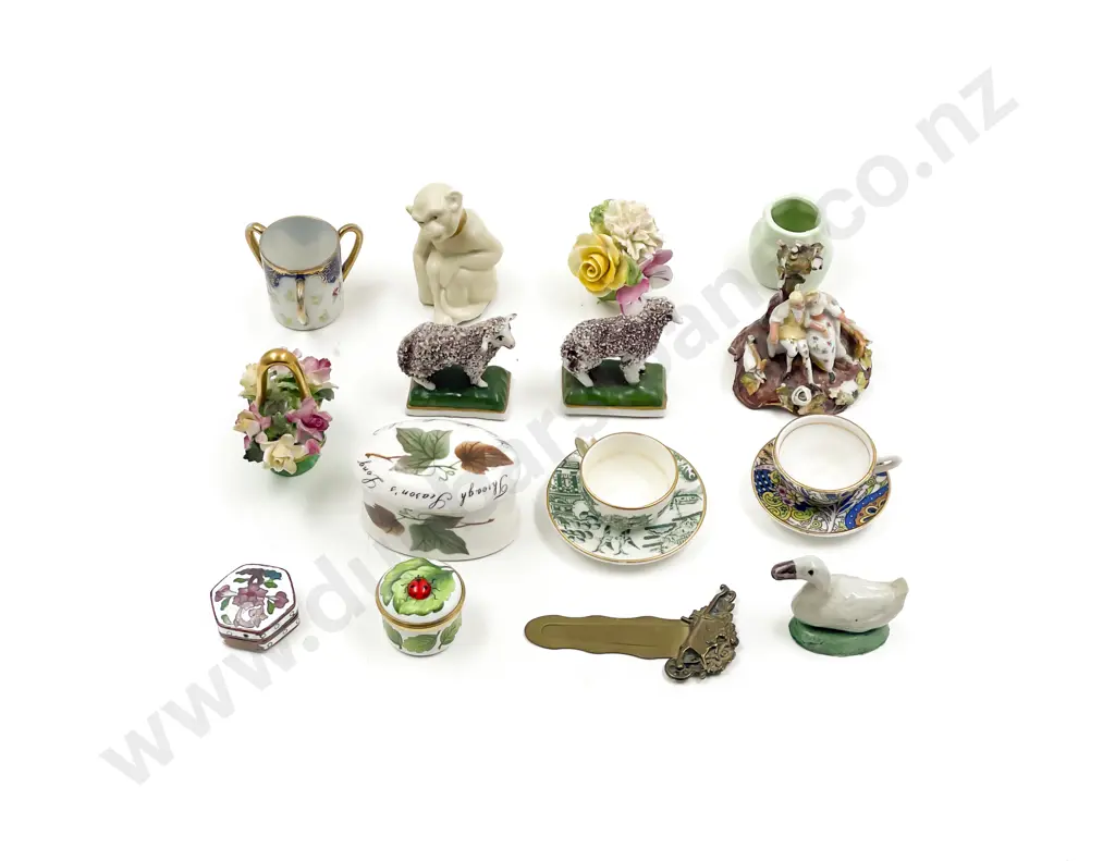 Qty of Assorted Ornaments and China Miniatures incl Coal Port Image 1++