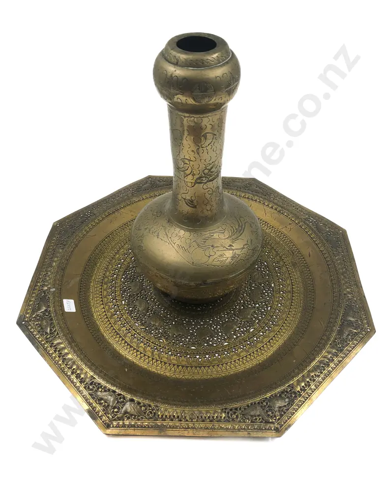 Large Brass Tray Together with Large Brass Vase Image 1++