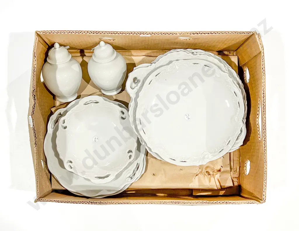 Qty of Assorted Fancy White China Image 1++