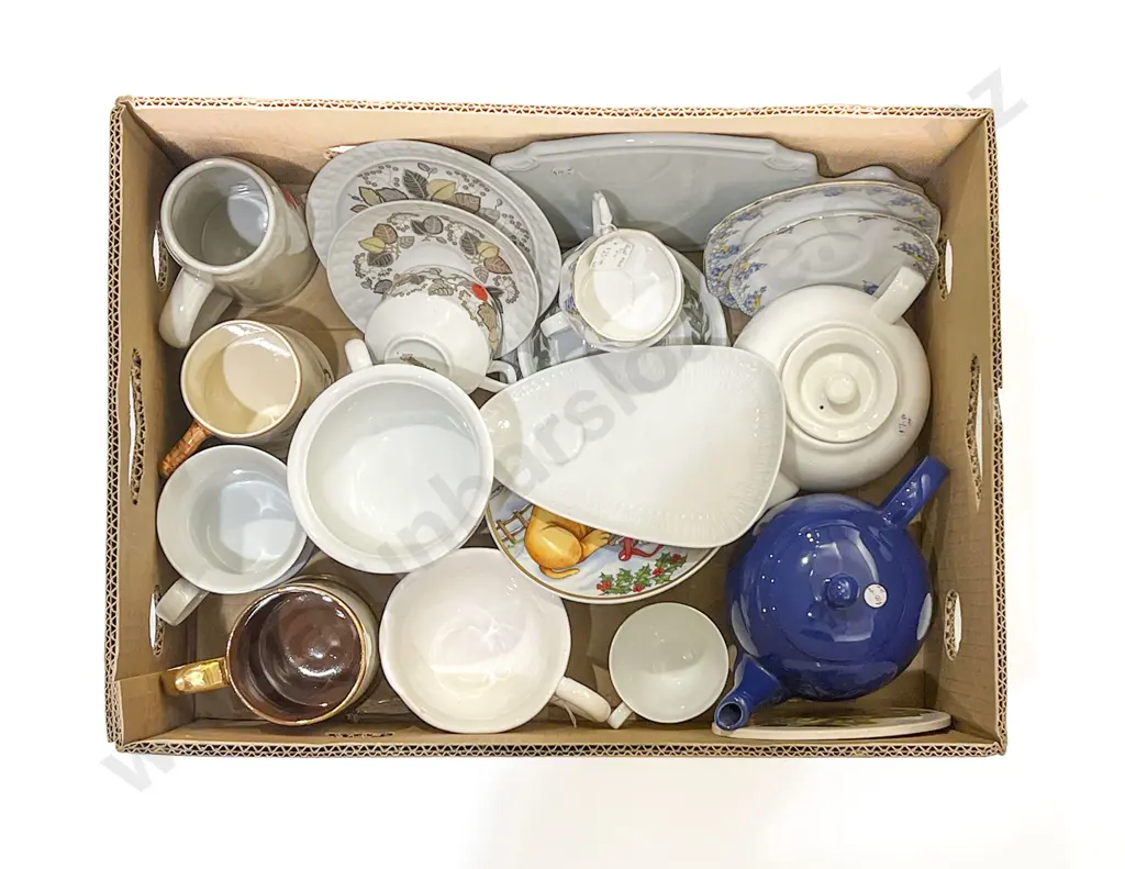 Box of Assorted Fancy China Image 1++