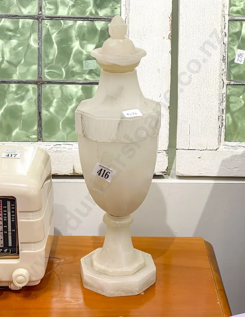 Alabaster Table Lamp Image 1++