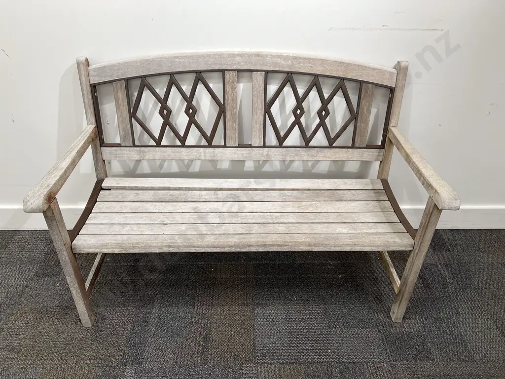Garden Bench Image 1++