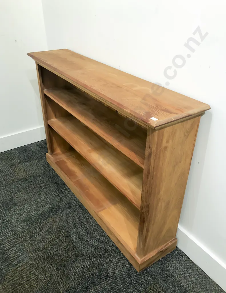 Low Bookcase Image 1++