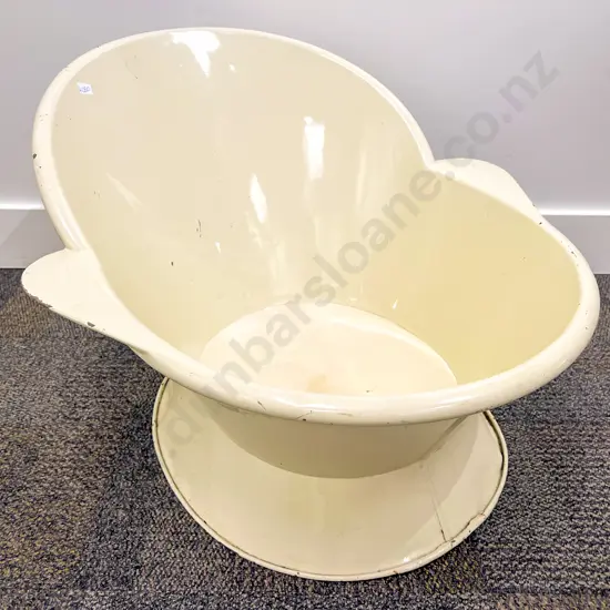 Victorian White Painted Tin Hip Bath