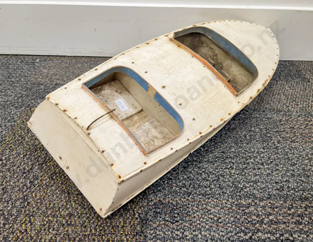 Vintage Model Boat Image 1++