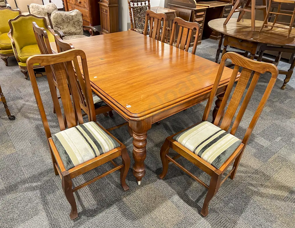 C19th Colonial Hardwood Extension Dining Table and Six Chairs Image 1++