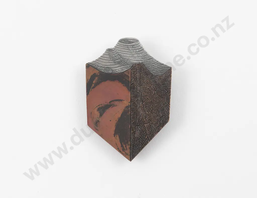 NZ Jeweller Peter McKay 'Block of Land' Brooch Image 1++