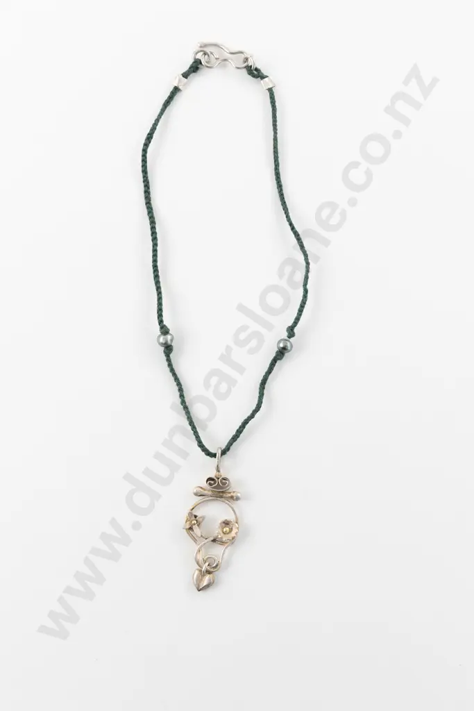 NZ Jeweller Penelope Barnhill 'Words to Unlock my Heart' Pendant Image 1++