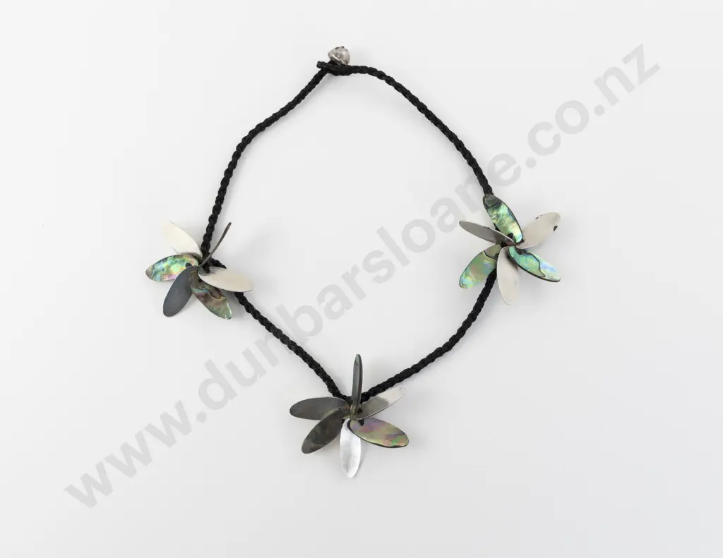 NZ Jeweller Zoya Beri S/S and Paua Three Flower Choker Image 1++