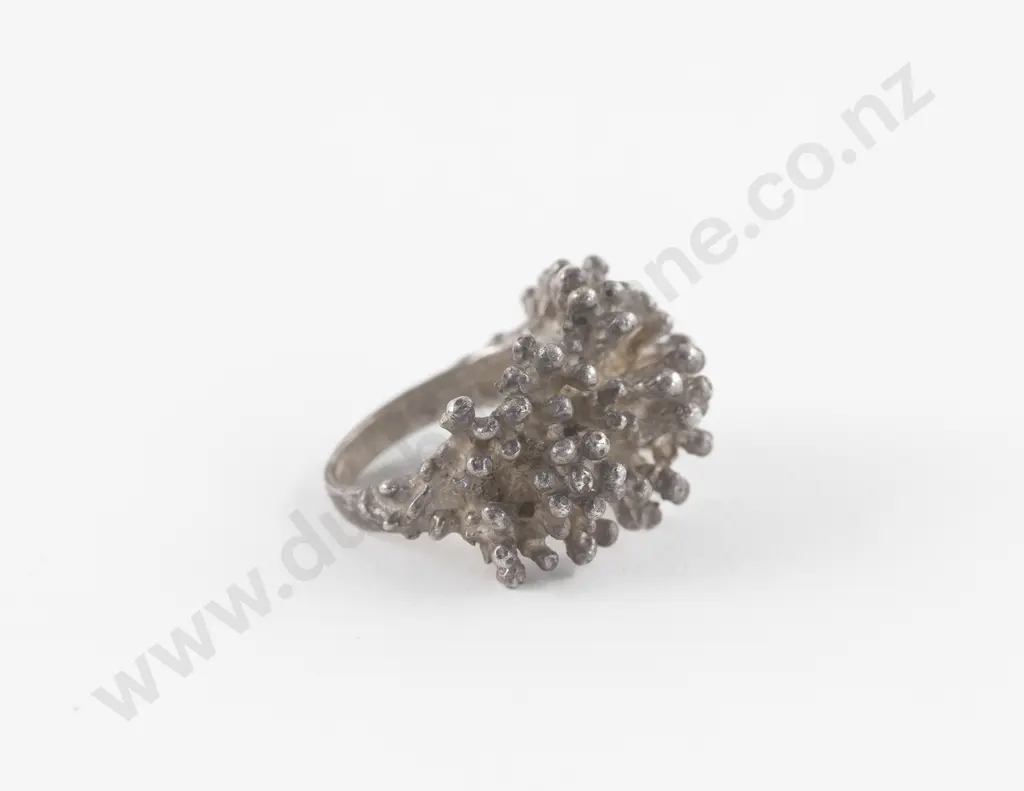NZ Jeweller Peter Minturn .925 Silver Sea Anemone Ring Image 1++