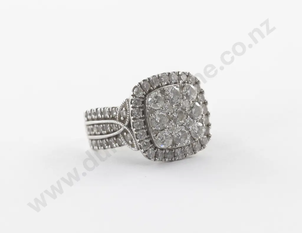 10ct White Gold 79Stone Diamond Cluster Ring Image 1++