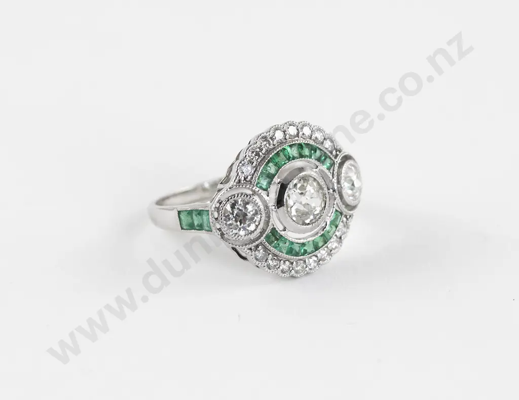 Art Deco Style 14ct White Gold 39Stone Diamond and Emerald Cluster Ring Image 1++