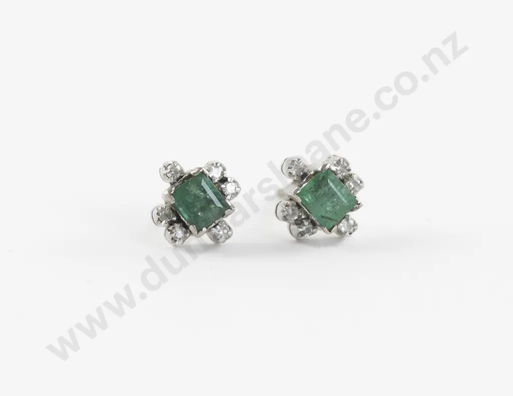 Pair 14ct White Gold Diamond and Emerald Cluster Stud Earrings Image 1++