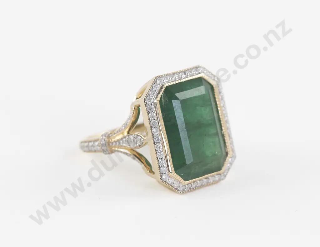 14ct 87Stone Emerald and Diamond Cluster Ring Image 1++