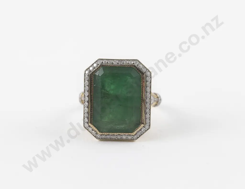 14ct 87Stone Emerald and Diamond Cluster Ring Image 1++