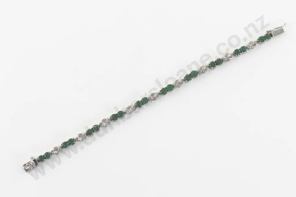 14ct White Gold 60Stone Emerald and Diamond Bracelet Image 1++