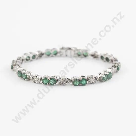 14ct White Gold 60Stone Emerald and Diamond Bracelet