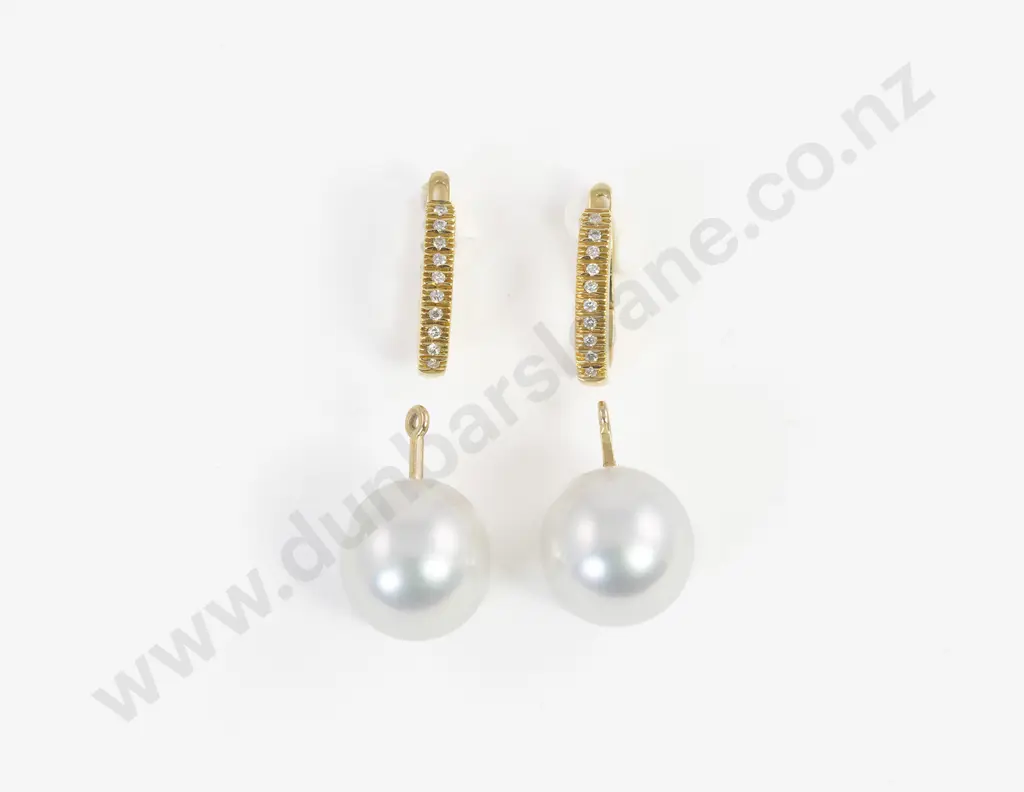 Australian Paspaley 18ct Yellow Gold Pearl and Diamond Earrings Image 1++