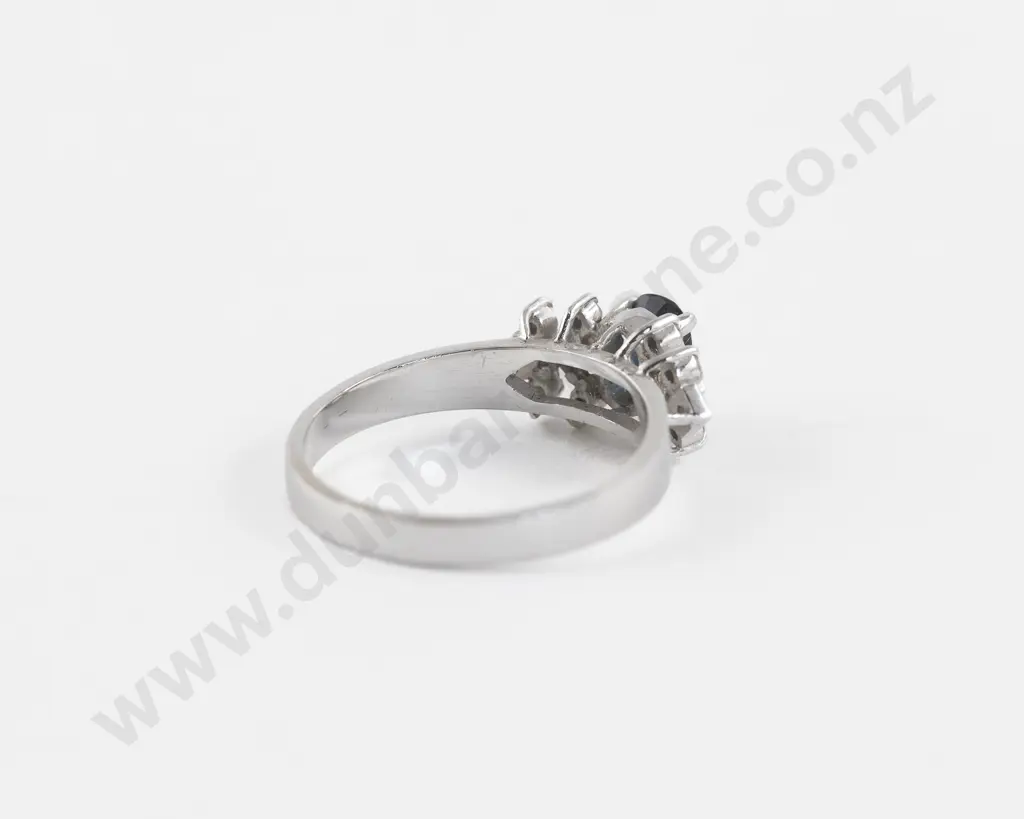 14ct White Gold 13Stone Diamond and Sapphire Ring Image 1++
