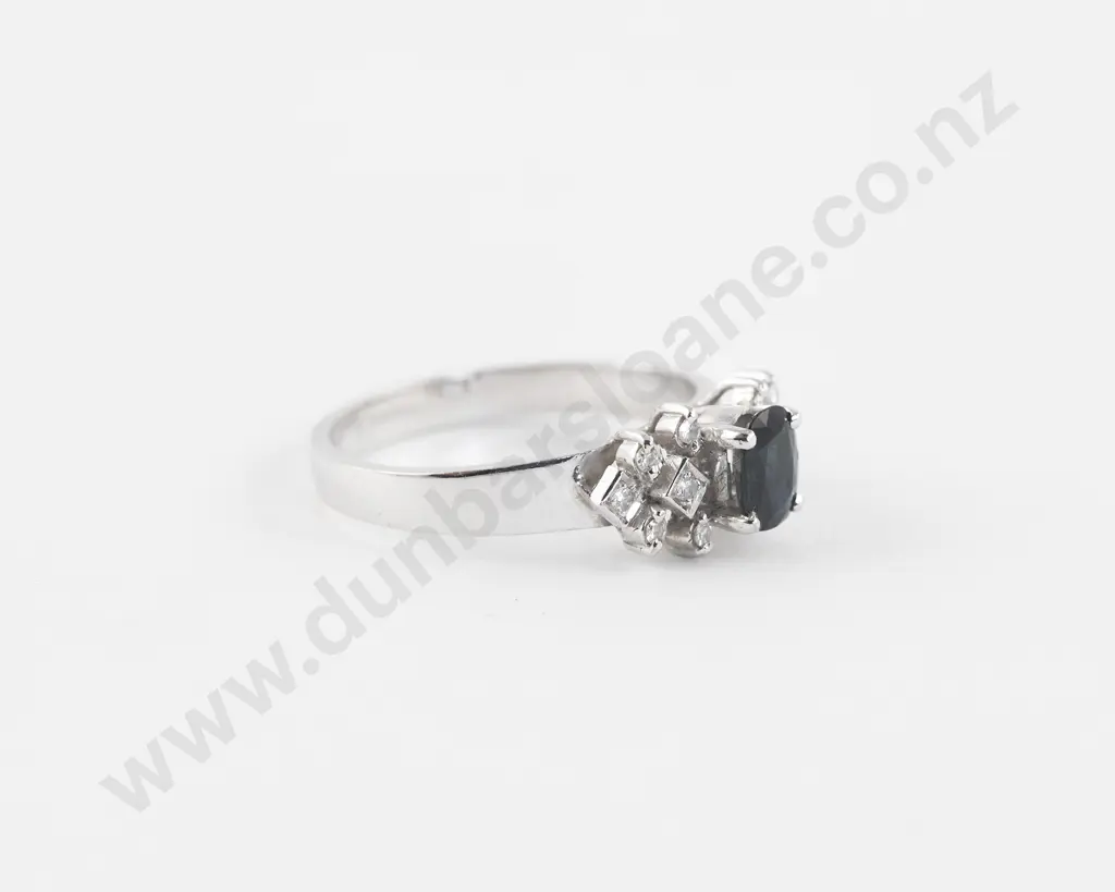 14ct White Gold 13Stone Diamond and Sapphire Ring Image 1++