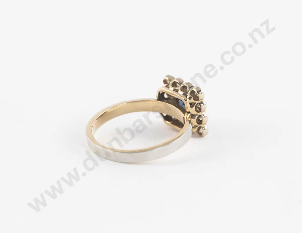18ct 13Stone Sapphire and Diamond Cluster Ring Image 1++
