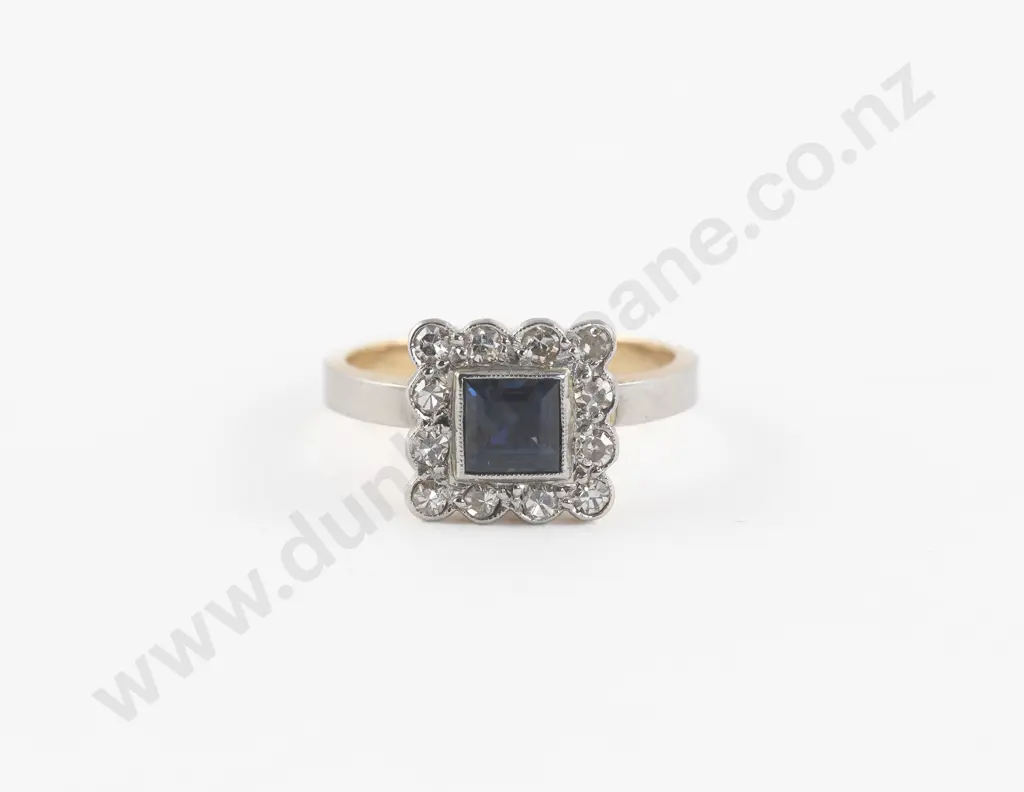 18ct 13Stone Sapphire and Diamond Cluster Ring Image 1++