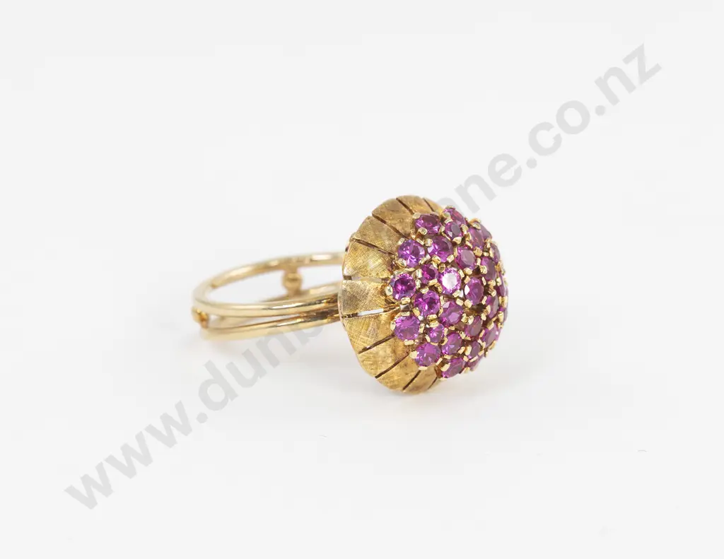 14ct 31Stone Synthetic Ruby Cluster Ring Image 1++