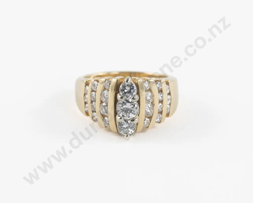 14ct 25Stone Diamond Modern Cluster Ring Image 1++