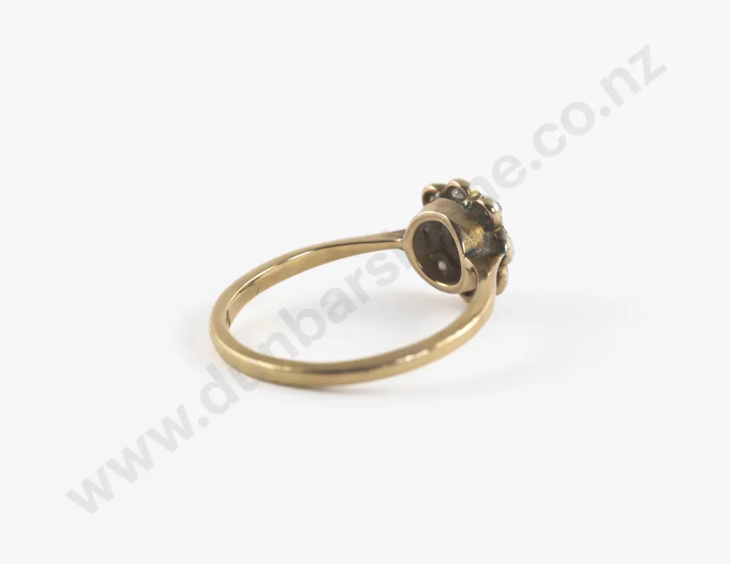 18ct Nine Stone Diamond Floret Cluster Ring Image 1++