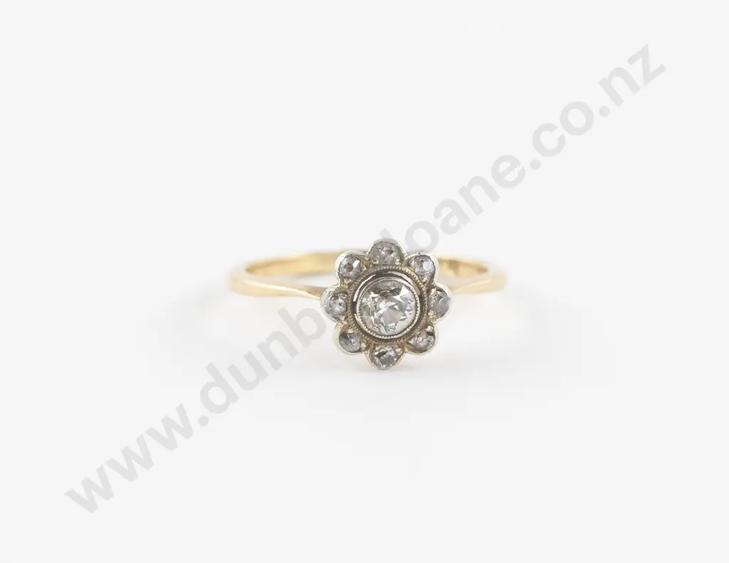 18ct Nine Stone Diamond Floret Cluster Ring Image 1++