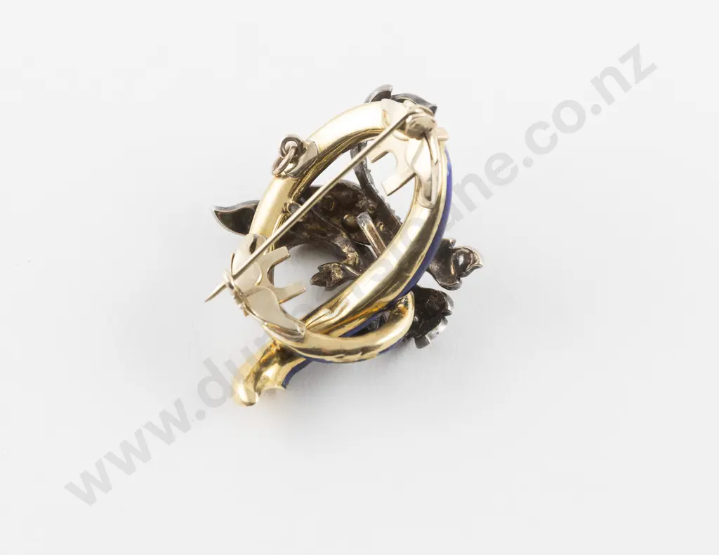 Victorian Gold 30Stone Diamond and Enamel Leaf Scroll Brooch Image 1++