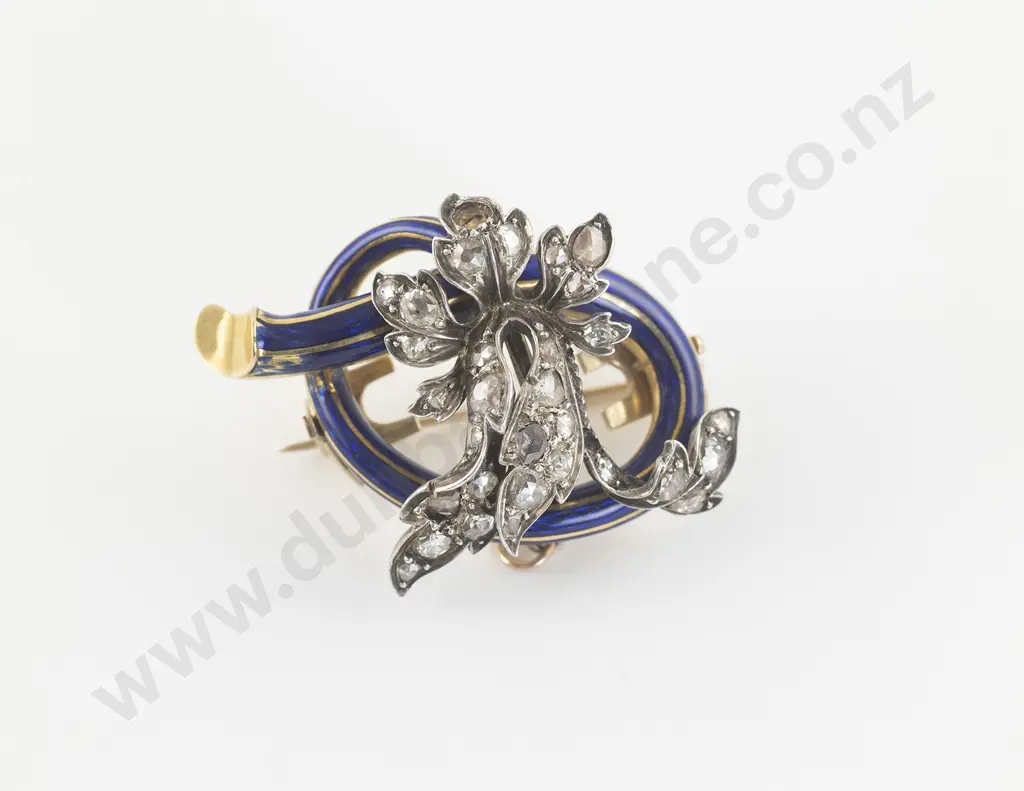 Victorian Gold 30Stone Diamond and Enamel Leaf Scroll Brooch Image 1++