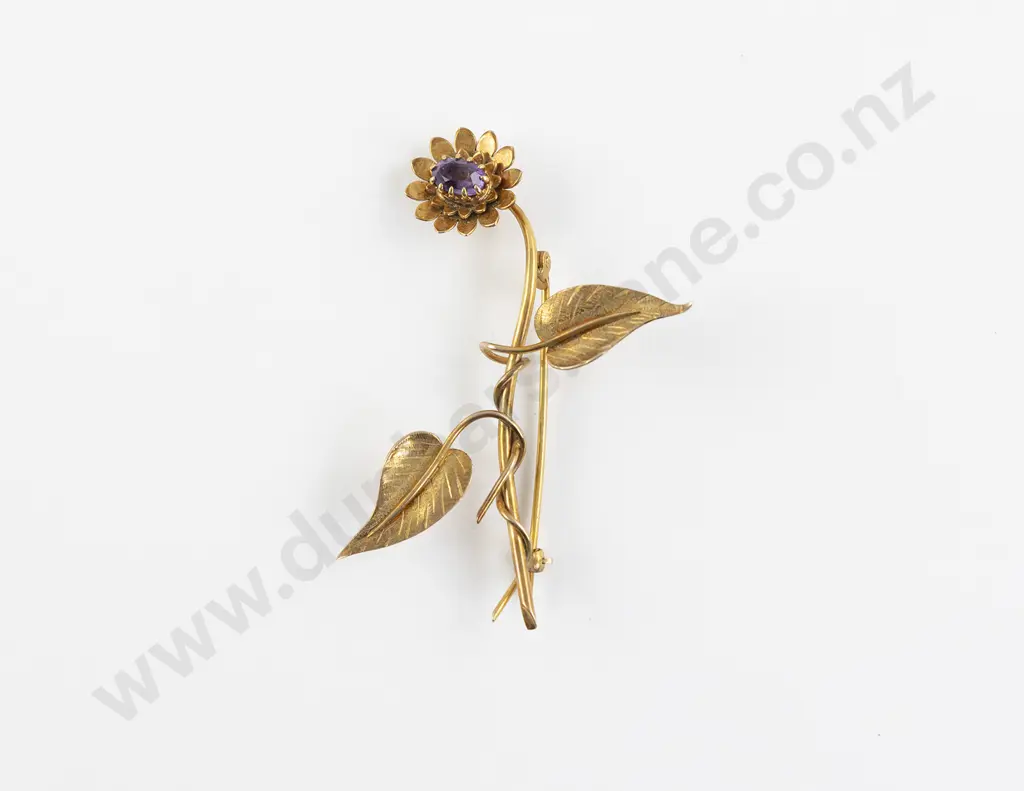 Mid C20th 9ct Single Amethyst Flower Stem Brooch Image 1++