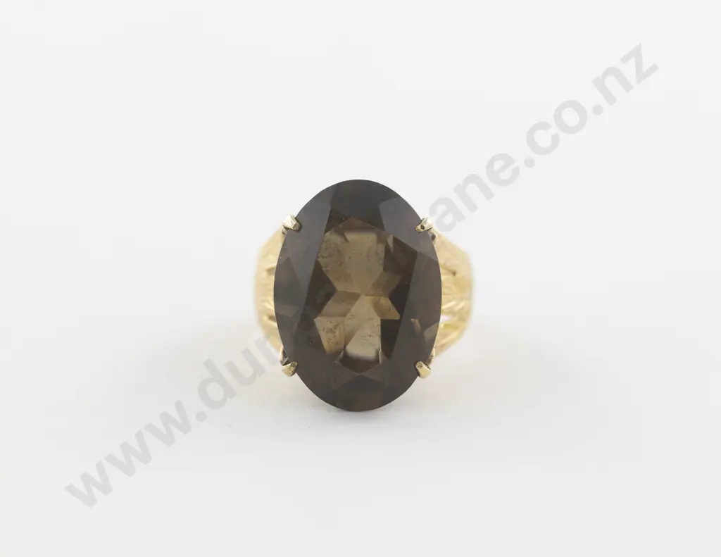 18ct Single Smoky Quartz Dress Ring Image 1++