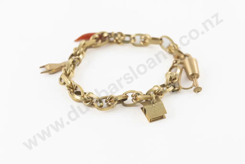 18ct Curb Link Charm Bracelet Image 1++