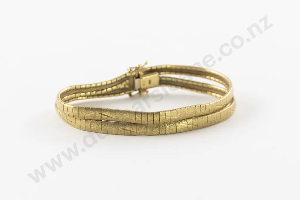 18ct Double Strand Omega Type Link Bracelet Image 1++
