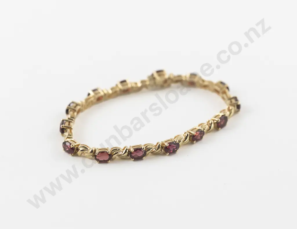 14ct 14Stone Garnet Tennis Style Bracelet Image 1++