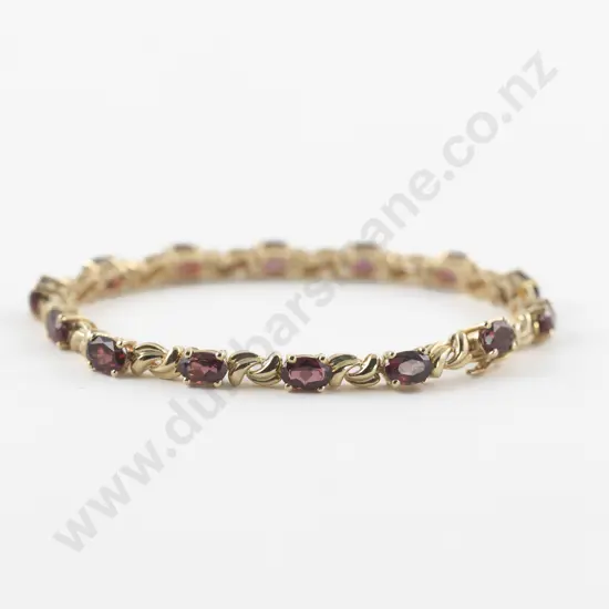 14ct 14Stone Garnet Tennis Style Bracelet