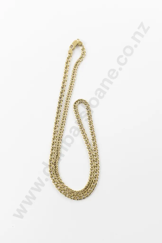 18ct Modern Curb Link Neck Chain Image 1++
