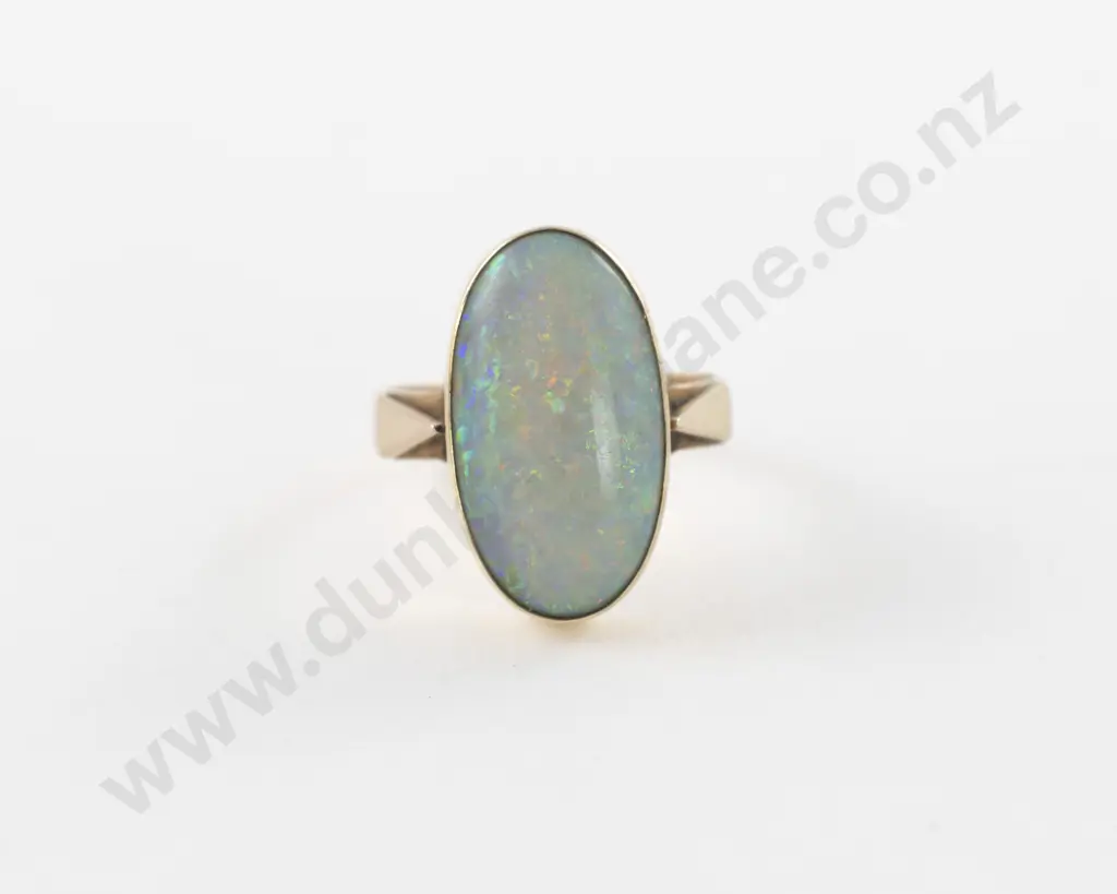 18ct Single Opal Dress Ring Image 1++