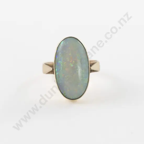 18ct Single Opal Dress Ring