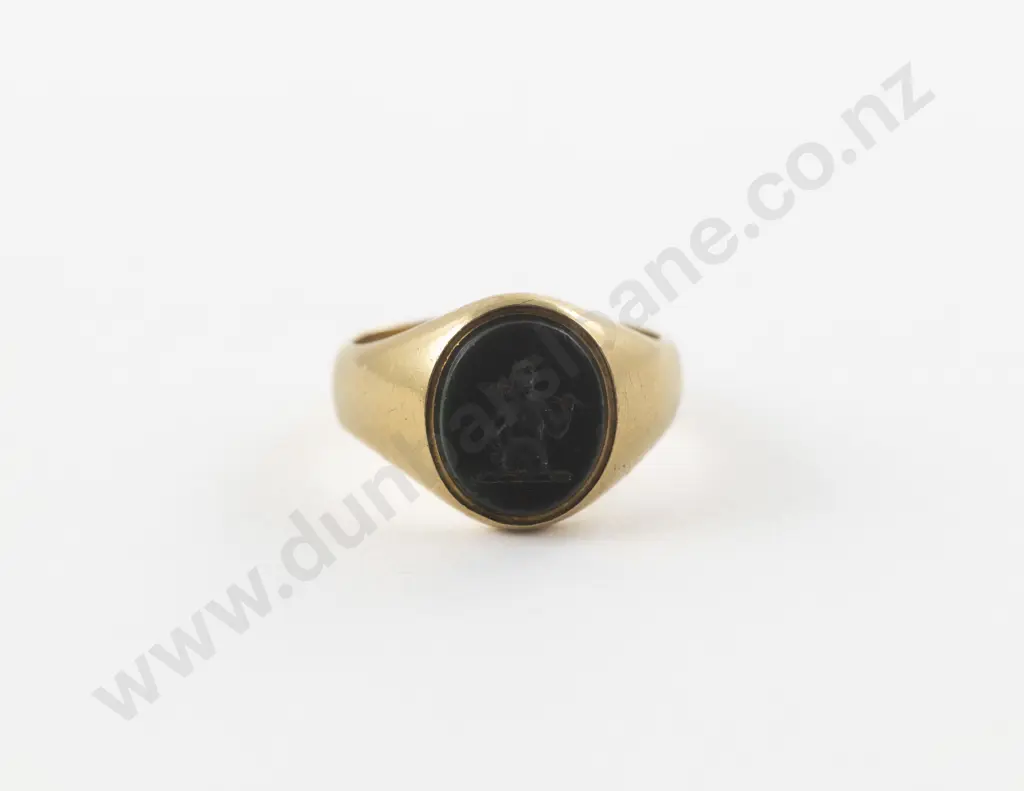 Victorian 18ct Bloodstone Signet Ring Image 1++
