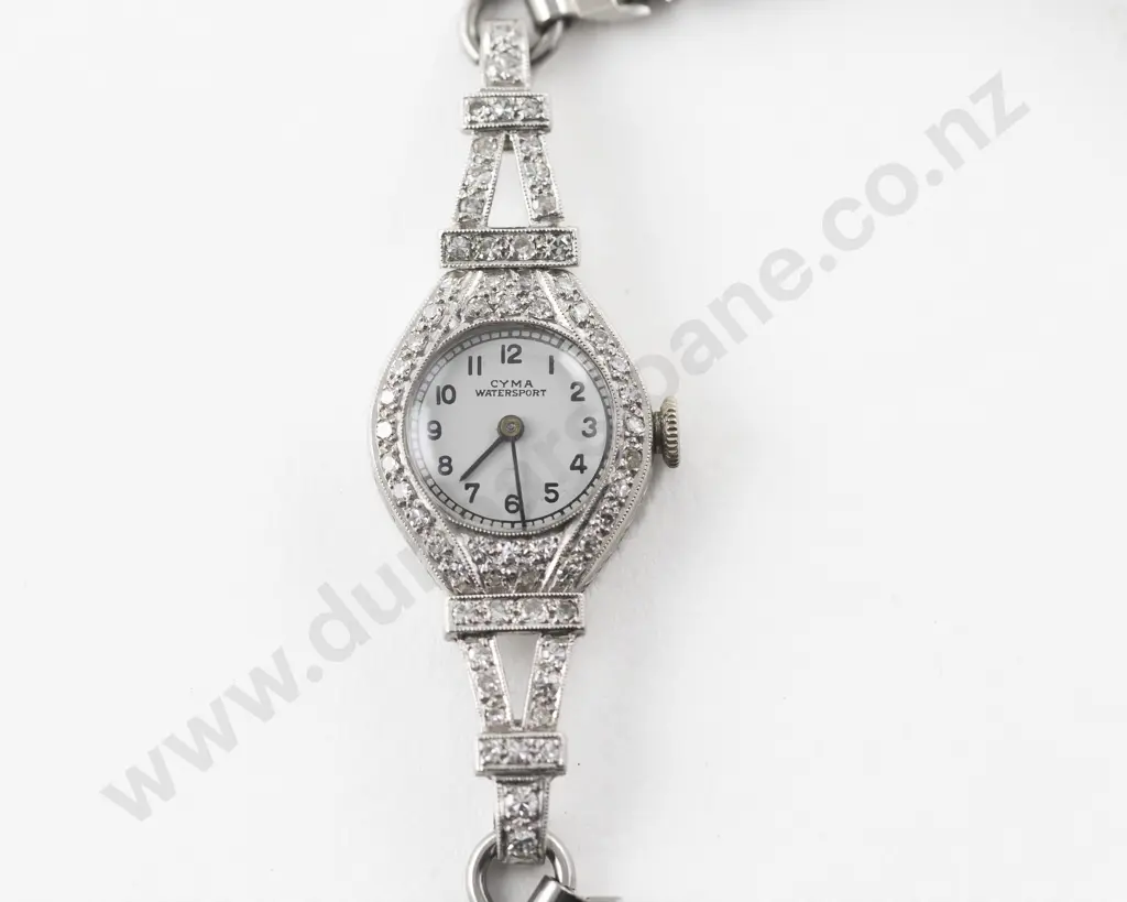 Vintage Platinum and Diamond Cased Manual Wind Ladies Dress Wrist Watch Image 1++