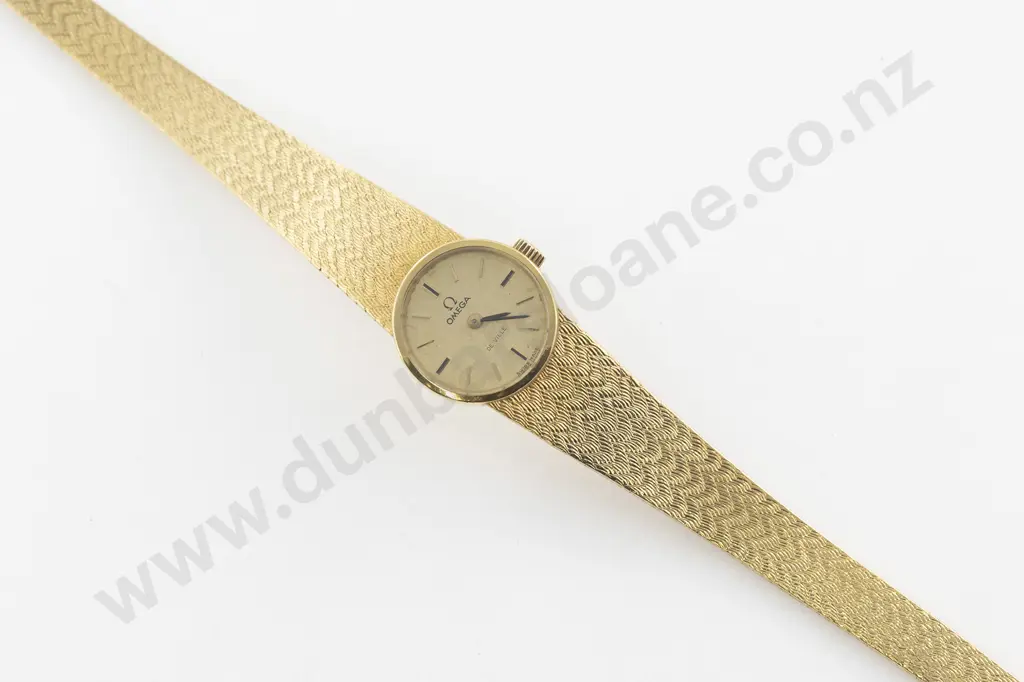 All 18ct Omega De Ville Manual Wind Ladies Wrist Watch Image 1++